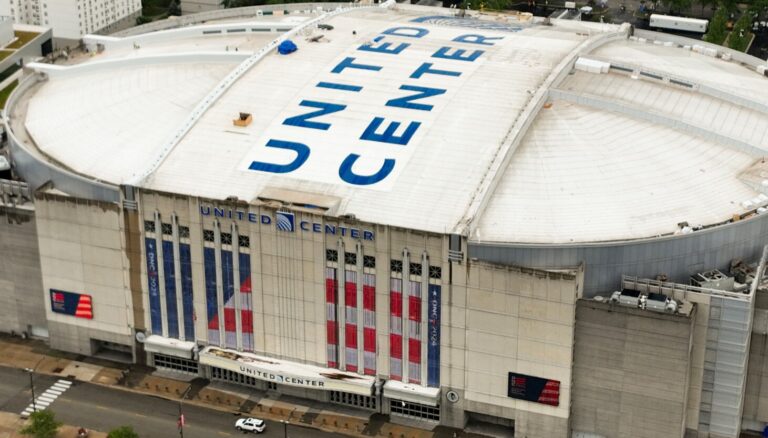 Where Will The Chicago Dnc Hosts Start The Party?