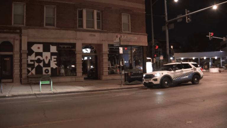 Chicago Crimes: Thieves Target Lululemon Store In Lakeview At Southport