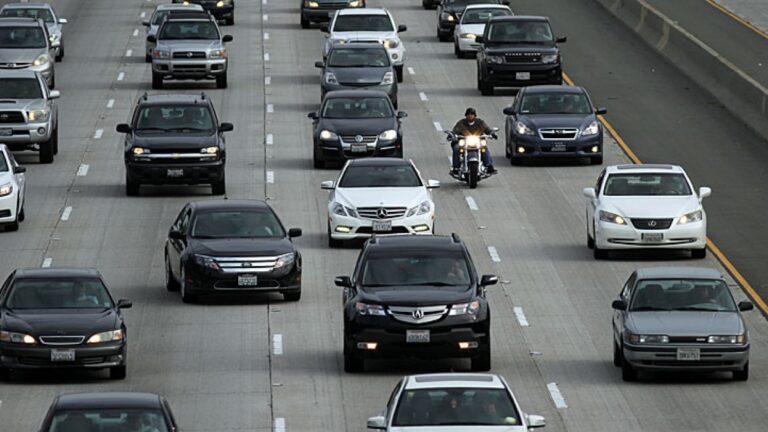 Most Illinois Dmv Locations Will Change Hours Next Week