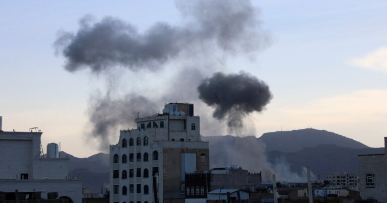 Us Air Strikes Target The Houthis In Several Yemeni Cities