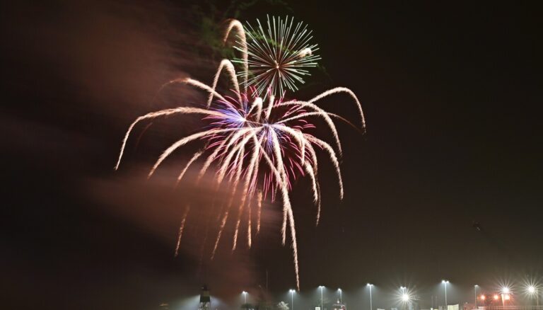 New Year's Eve Fireworks In Chicago Will Go Off In