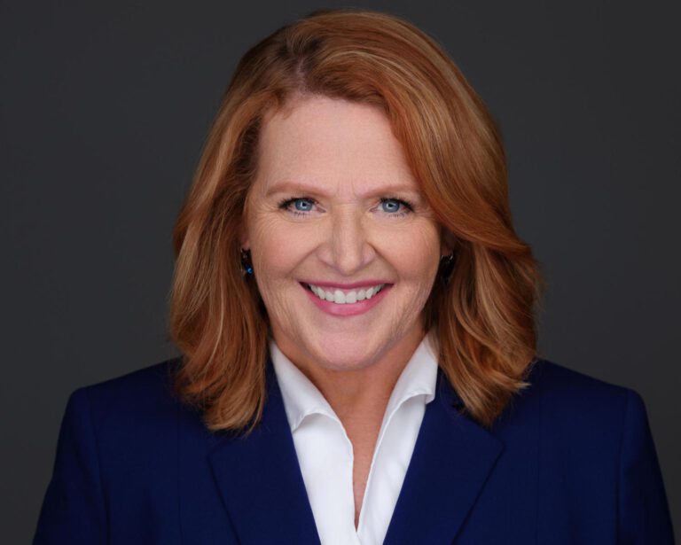 Heidi Heitkamp Steps Down As Director Of Iop – Chicago