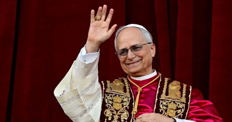 Chicago celebrates the cultural victory with the original son, pope